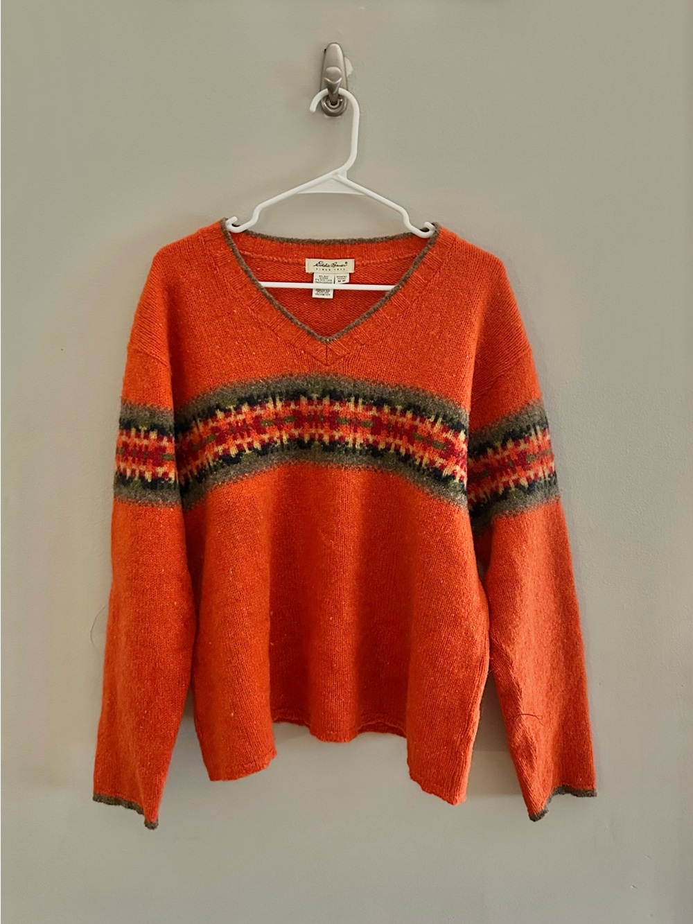 Vintage Eddie Bauer Lambswool blend V-Neck Pullover Sweater Orange | Size M
